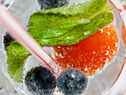 Monatsthema Spiel mit Glas und Wasser - Fotograf Henry Mann