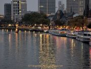 Spiegelungen - Frankfurt am Main - Fotografin Christa Zimmermann