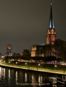 Spiegelungen - Frankfurt am Main - Fotografin Christa Zimmermann