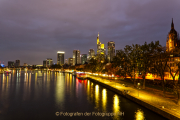 Spiegelungen - Frankfurt am Main - Fotograf Jörg Zimmermann