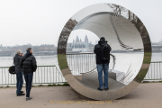 Spiegelungen Kasteler Ufer
