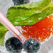 Monatsthema Spiel mit Glas und Wasser - Fotograf Henry Mann