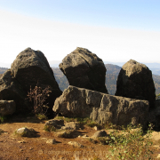 Monatsthema Steine, Felsen, Mauern - Fotografin Anne Jeuk