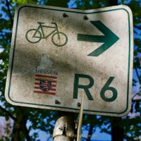 Buchstaben und Zahlen - Fotograf Henry Mann