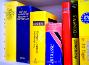 Monatsthema Bücher, Journale, Zeitungen - Fotograf Henry Mann